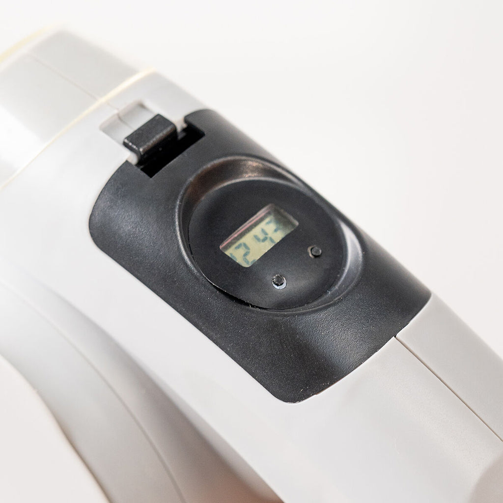 Correa retráctil para perros 6 en 1 con linterna y dispensador